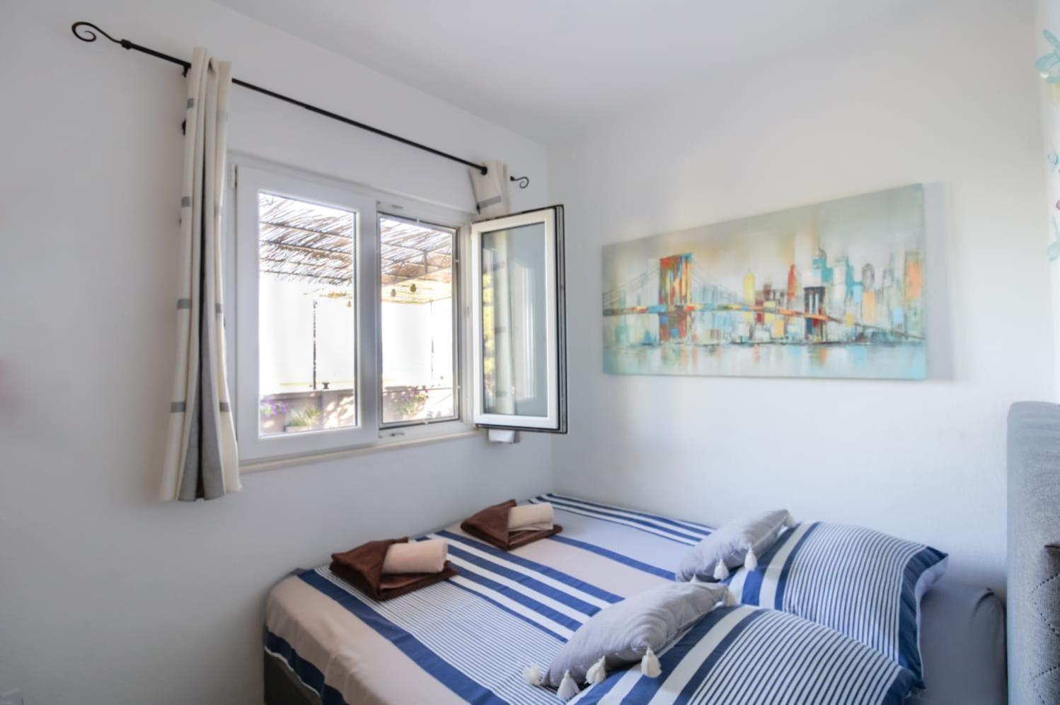 Apartment Becica Omis Exterior photo